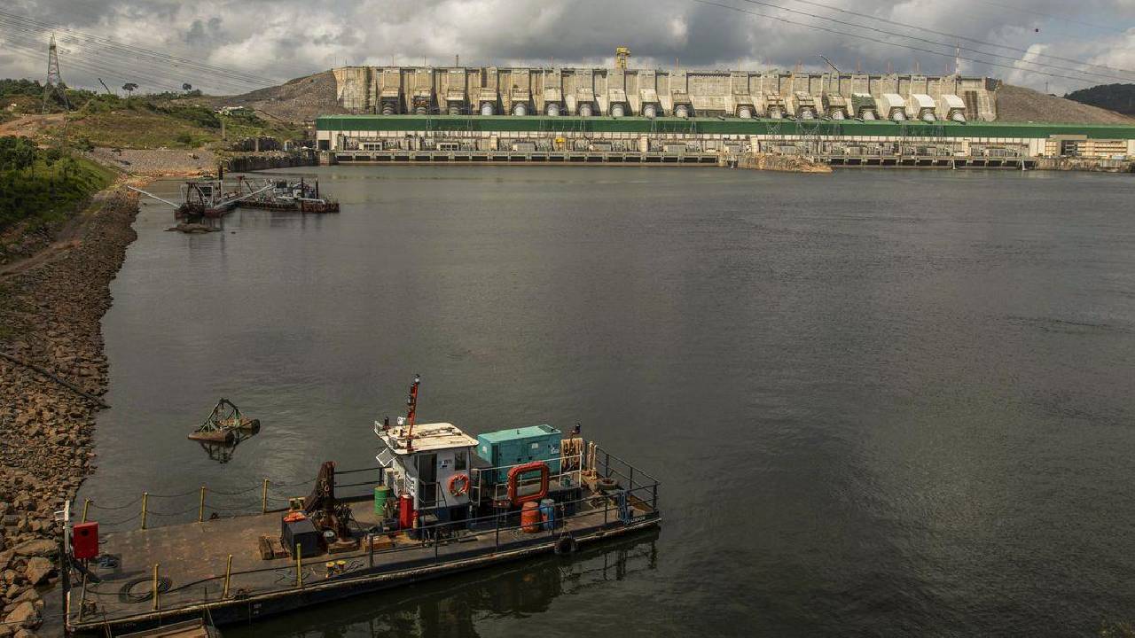 Aneel define que maio terá bandeira tarifária amarela