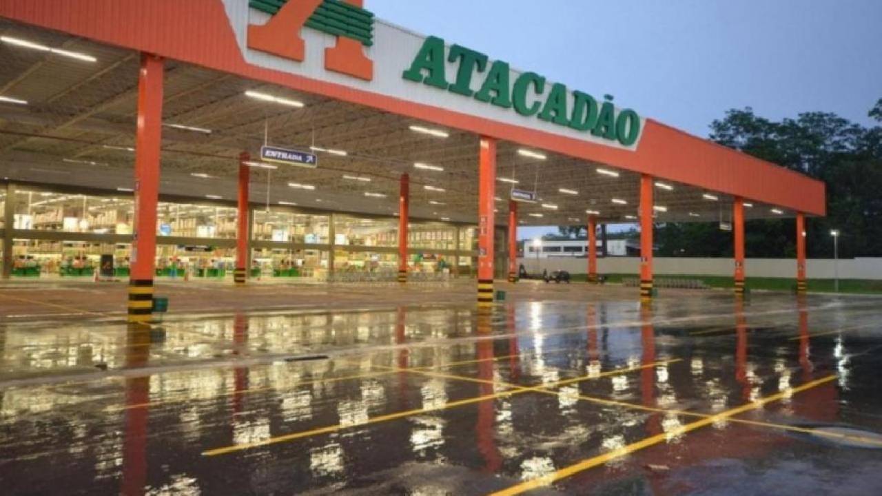 Atacadão: salários de até R$ 2.600; veja como se candidatar