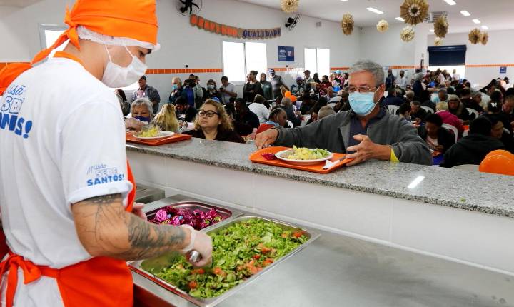 Bom Prato de Jacareí passa a oferecer caldinho no jantar durante as noites de inverno