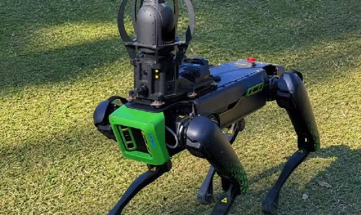 'Cão-robô' começa a ser testado em ações de segurança e Defesa Civil em São José dos Campos