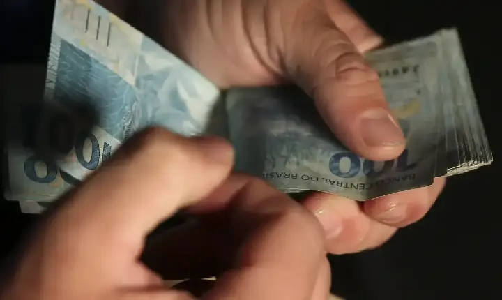Desenrola Brasil: saiba como usar FGTS para pagar dívidas em atraso