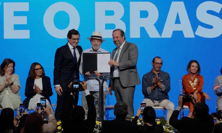 EDP renova concessão em SP e investirá R$ 5 bilhões