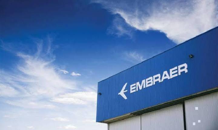 Embraer abre 64 vagas de emprego em São José e outras cidades