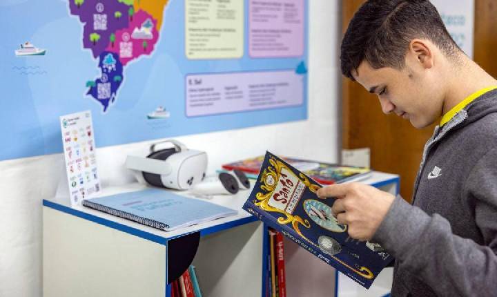 Escola de Jacareí ganha biblioteca com foco em sustentabilidade e robótica