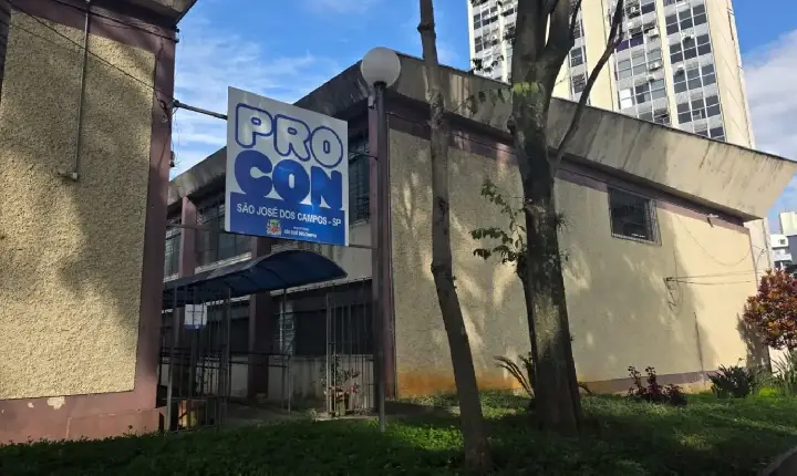 Falta d’água: Procon orienta como consumidores podem cobrar prejuízos da Sabesp