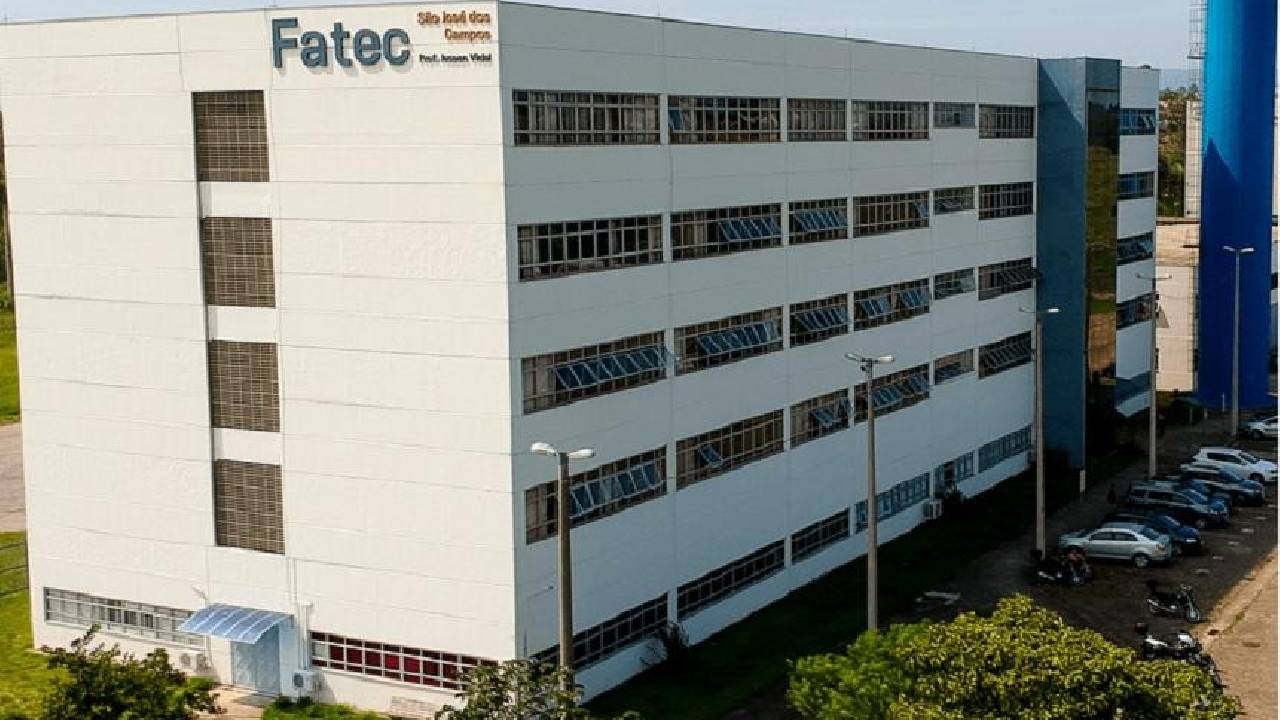 Fatecs abrem inscrições para vestibular com mais de mil vagas no Vale do Paraíba
