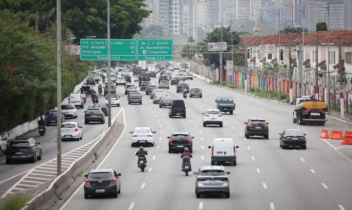 IPVA está atrasado? Veja as opções para regularizar a situação