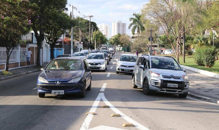 Jacareí encerrou o primeiro semestre de 2026 com uma queda de 77% no número de óbitos no trânsito, em vias municipais, comparando com o mesmo período de 2025. Os dados foram divulg