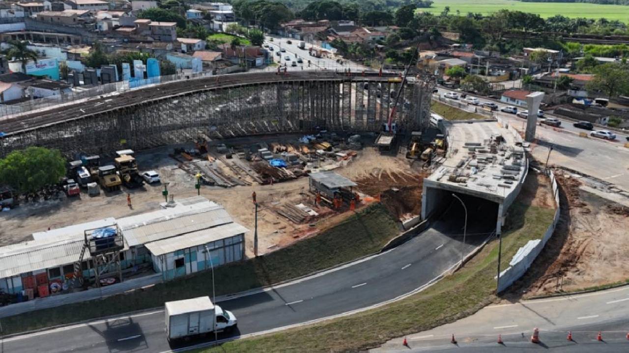 Obra da Sebastião Gualberto, em São José, vai sofrer novo atraso