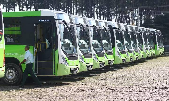 Ônibus 24h começam a circular em São José dos Campos nesta terça-feira; veja como vai funcionar