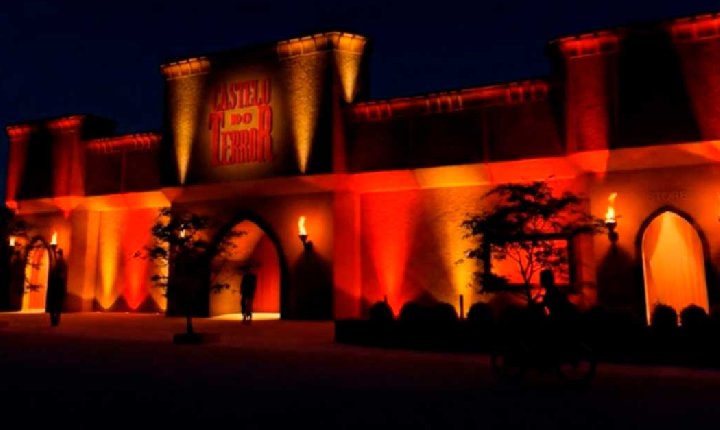 Parque Capivari recebe Castelo do Terror em Campos do Jordão