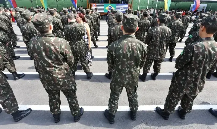 Prazo para alistamento militar obrigatório está acabando; saiba como fazer