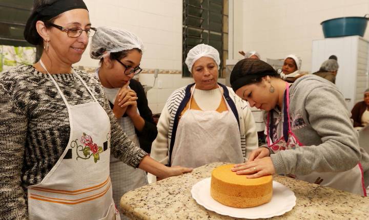Prefeitura de Jacareí abre 130 vagas para cursos gratuitos de qualificação em diversas áreas