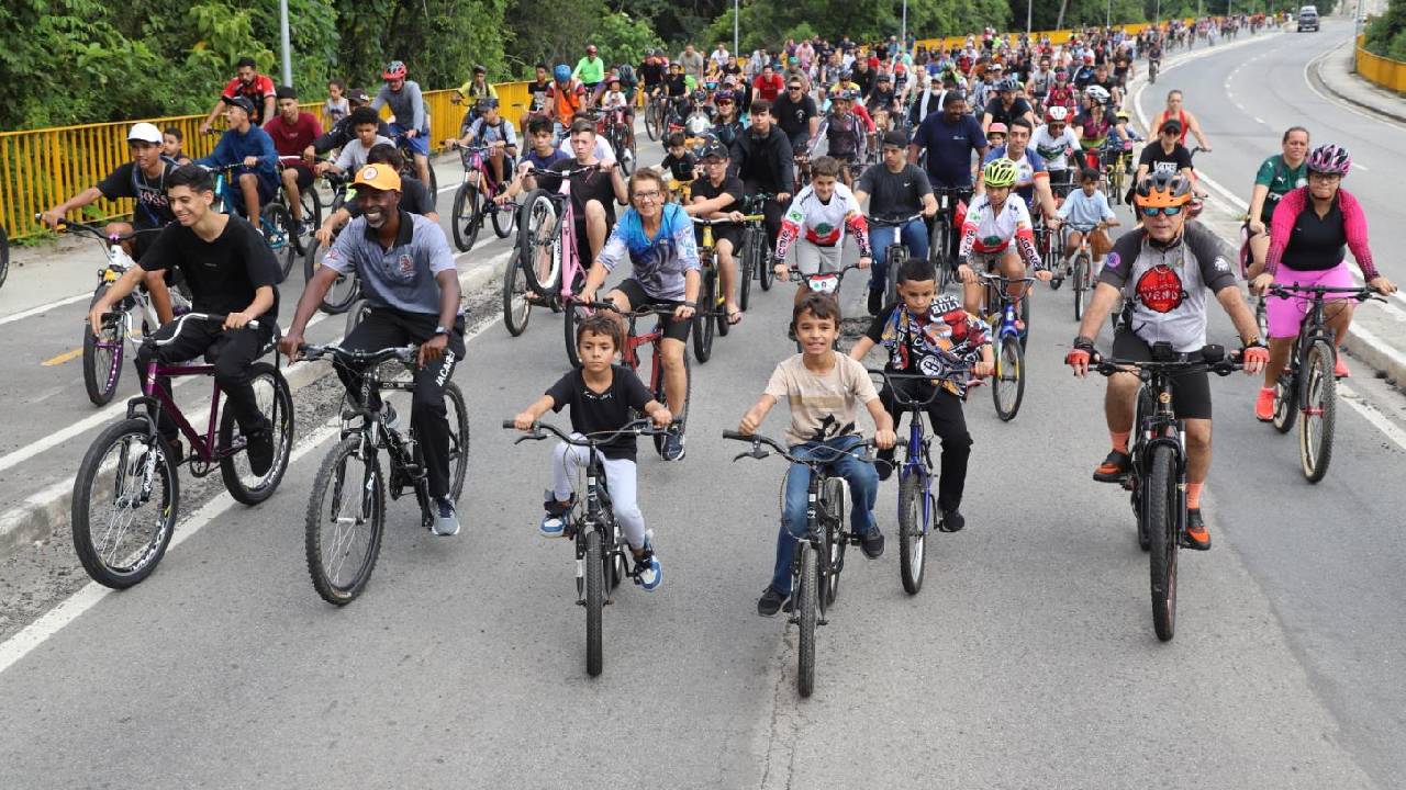 Prefeitura de Jacareí promove passeio ciclístico em comemoração ao aniversário da cidade, no domingo (26)