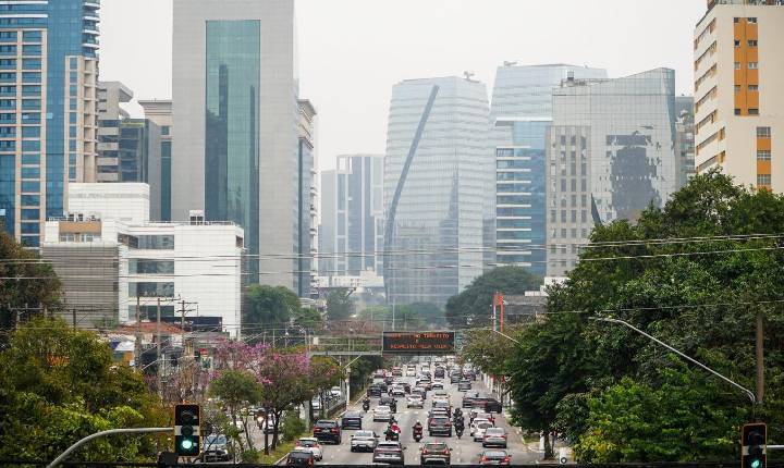 Previsão do tempo para terça-feira (14) em SP: tempo firme