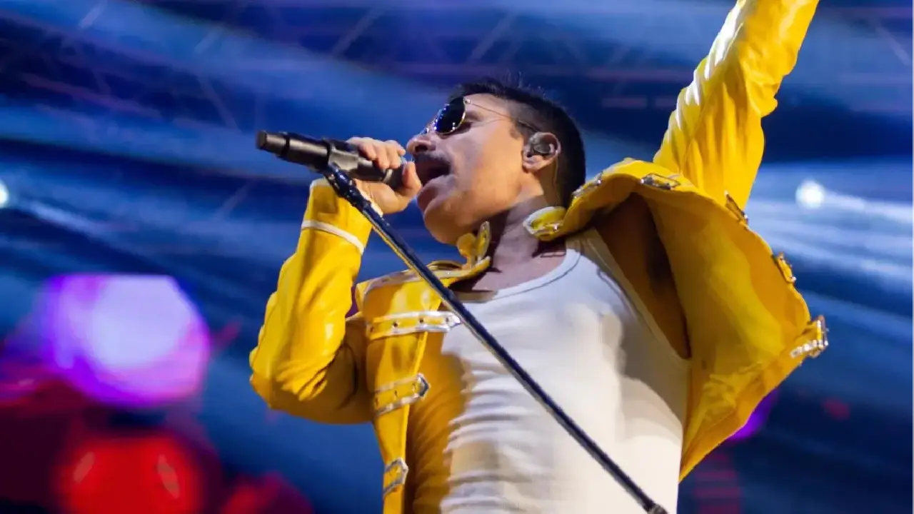 Queen Tribute Brazil faz show gratuito no SESI de São José dos Campos