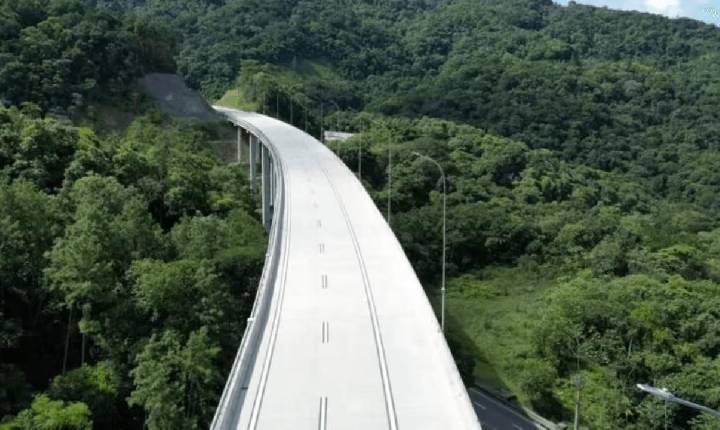 Rodovia dos Tamoios: horários de pico e os melhores momentos para viajar