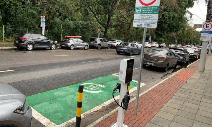 São José avança na mobilidade inteligente com novos pontos de recarga elétrica