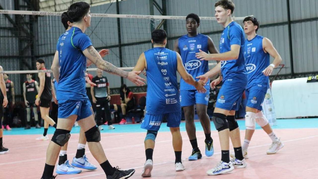 São José Vôlei realiza estreia na Superliga nesta terça