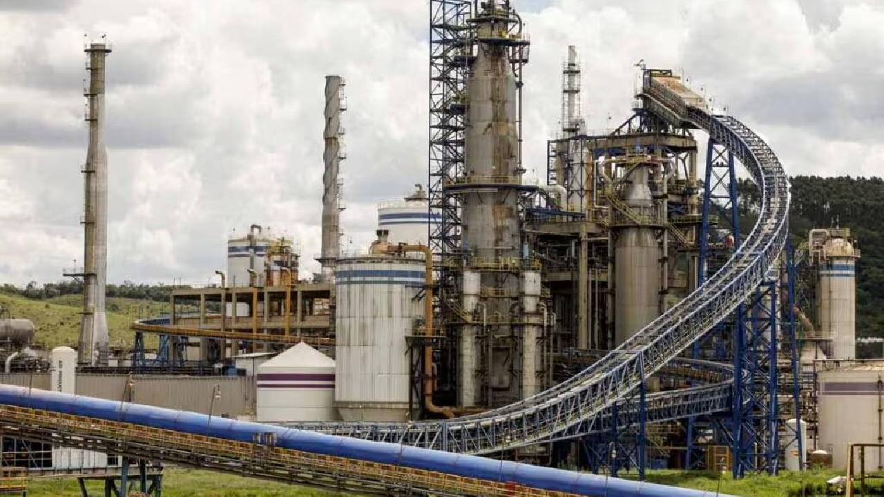 Suzano abre vagas de trabalho em Jacareí, Caçapava e Taubaté