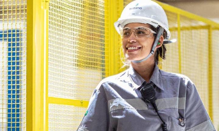 Suzano tem inscrições para Estágio Superior e Técnico