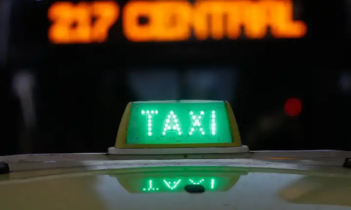 Teto de crédito para taxistas e motoristas de app sobe para R$ 200 mil