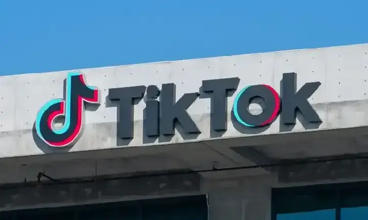TikTok afirma ter movimentado até R$ 37,3 bilhões no PIB e gerado até 447 mil empregos no Brasil em 2025