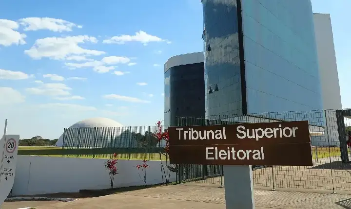 Urnas registraram apenas 35 mil votos após as 17h; Lula ganhou com diferença de 4,4 milhões