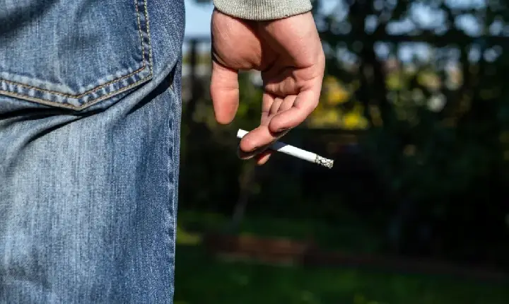 Veja orientações sobre os riscos do cigarro para a saúde do coração