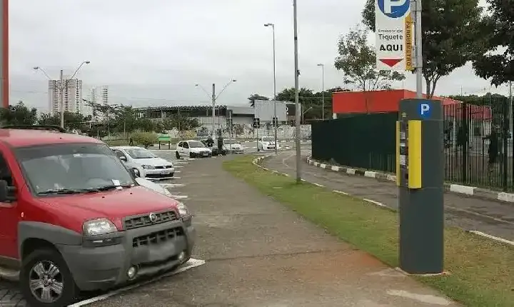 Zona Azul de Jacareí será gratuita por 60 dias durante modernização do sistema