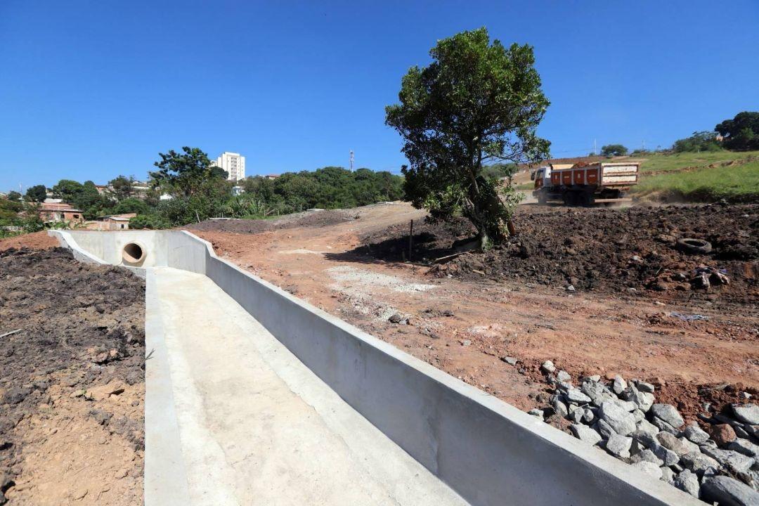 Obras de combate a enchentes no Santa Marina entram na fase final