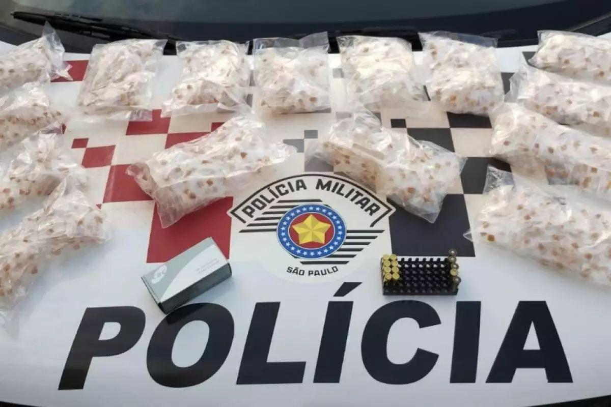 PM apreende munições e grande quantidade de drogas em Jacareí