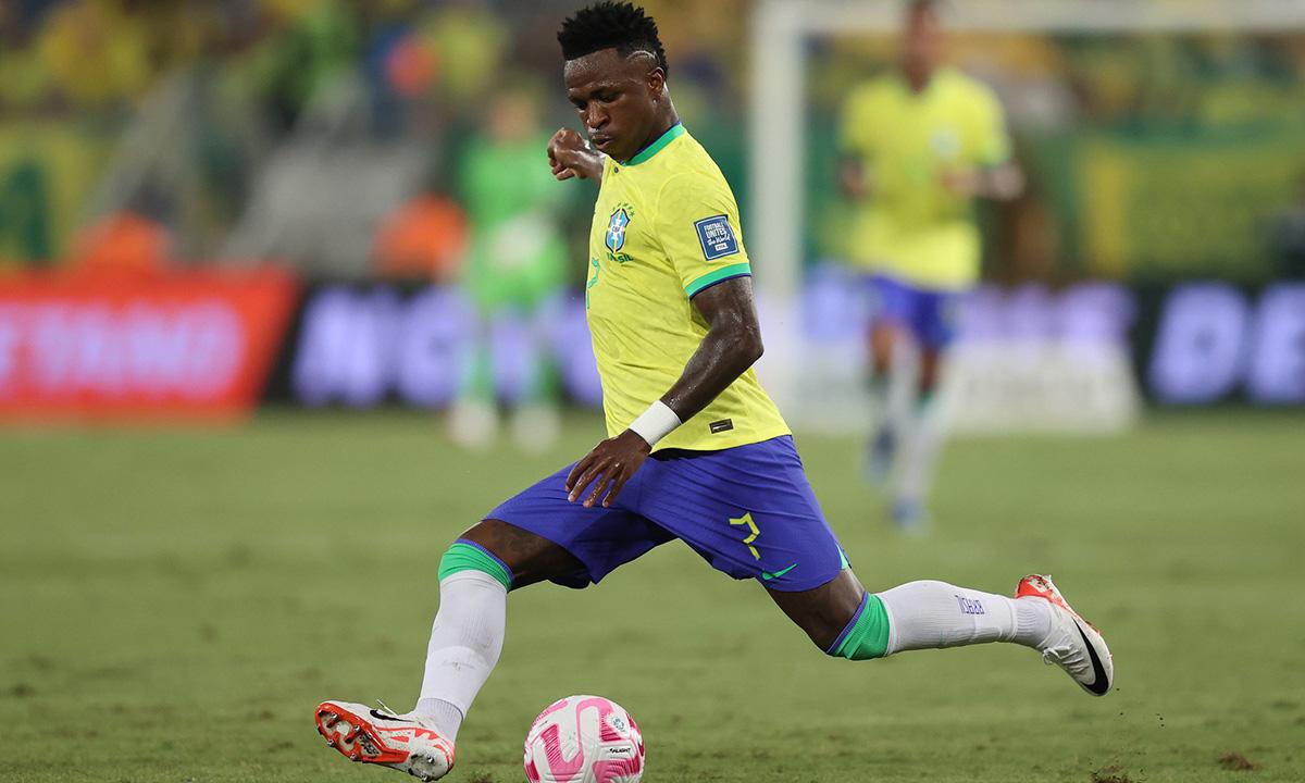 Copa América: Brasil encara Colômbia de olho na liderança do Grupo D