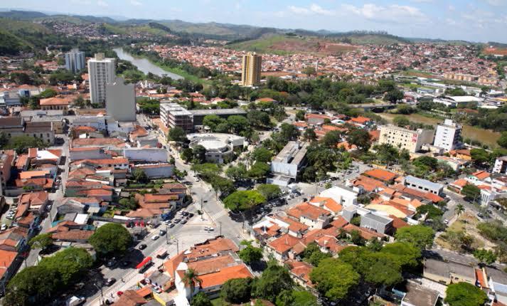 Hamilton Mota (PT) lidera corrida eleitoral em Jacareí