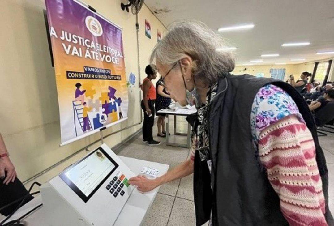 Pessoas acima dos 70 anos representam 10% do eleitorado paulista