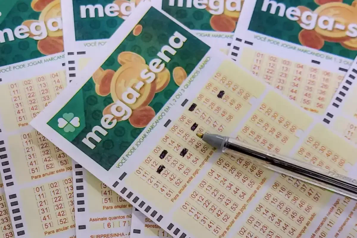 Mega-Sena acumula e prêmio vai a R$ 42 milhões
