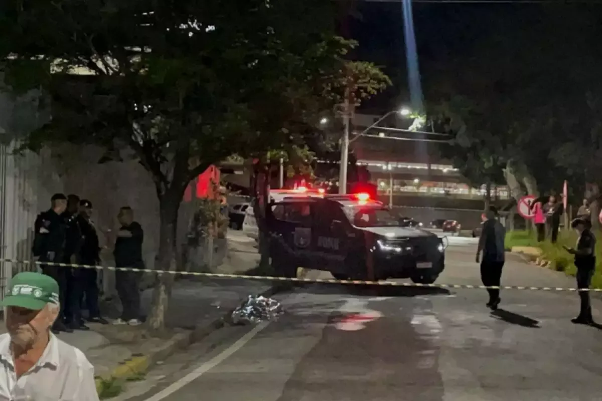 Homem mata mulher a tiros e depois se mata em Jacareí