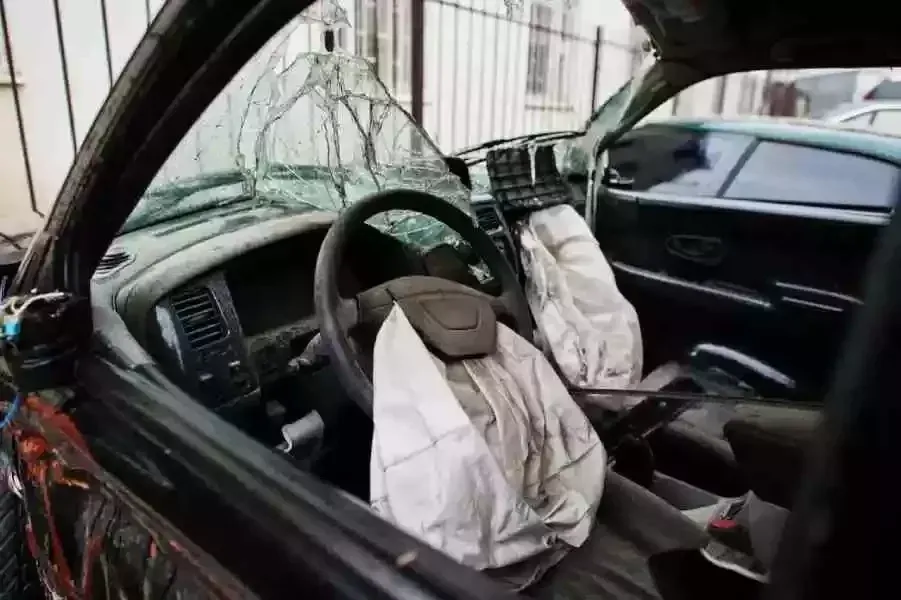Quase 2 milhões de veículos circulam com defeitos nos airbags no Brasil