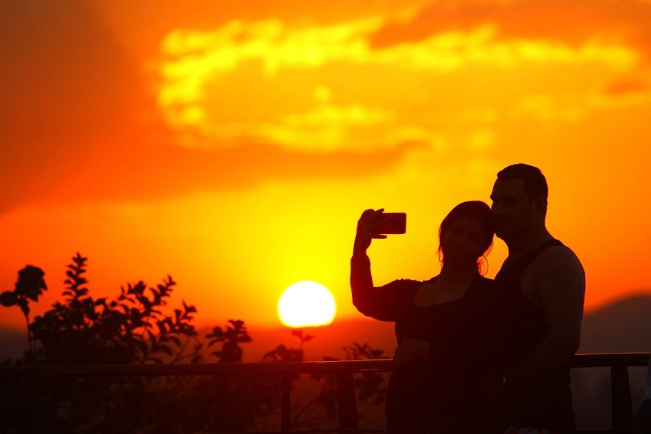 Fique por dentro dos plantões e do que abre e fecha no réveillon em São José