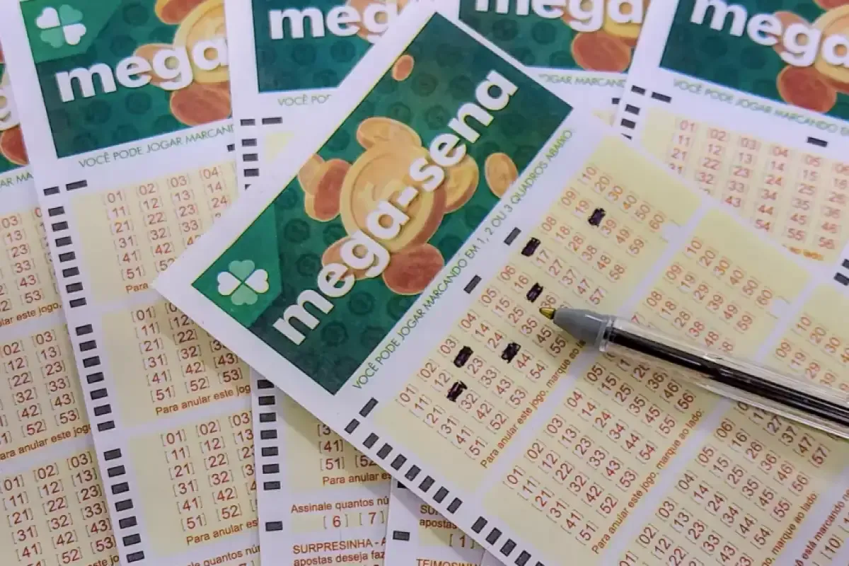 Mega-Sena acumula e pode pagar R$ 16 milhões neste sábado (11)
