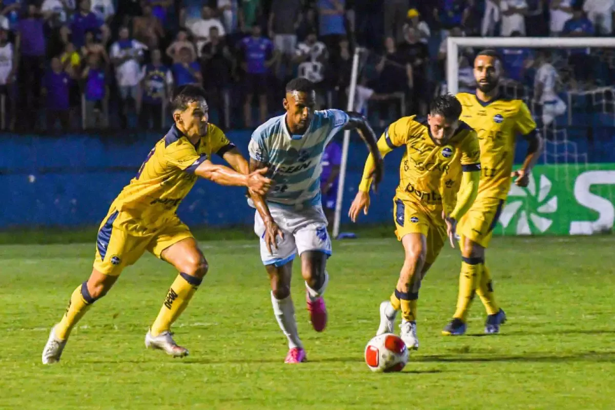 São José vende mais de 3.000 ingressos para clássico