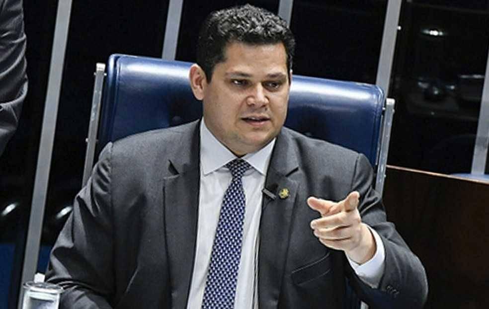 Alcolumbre é eleito presidente do Senado