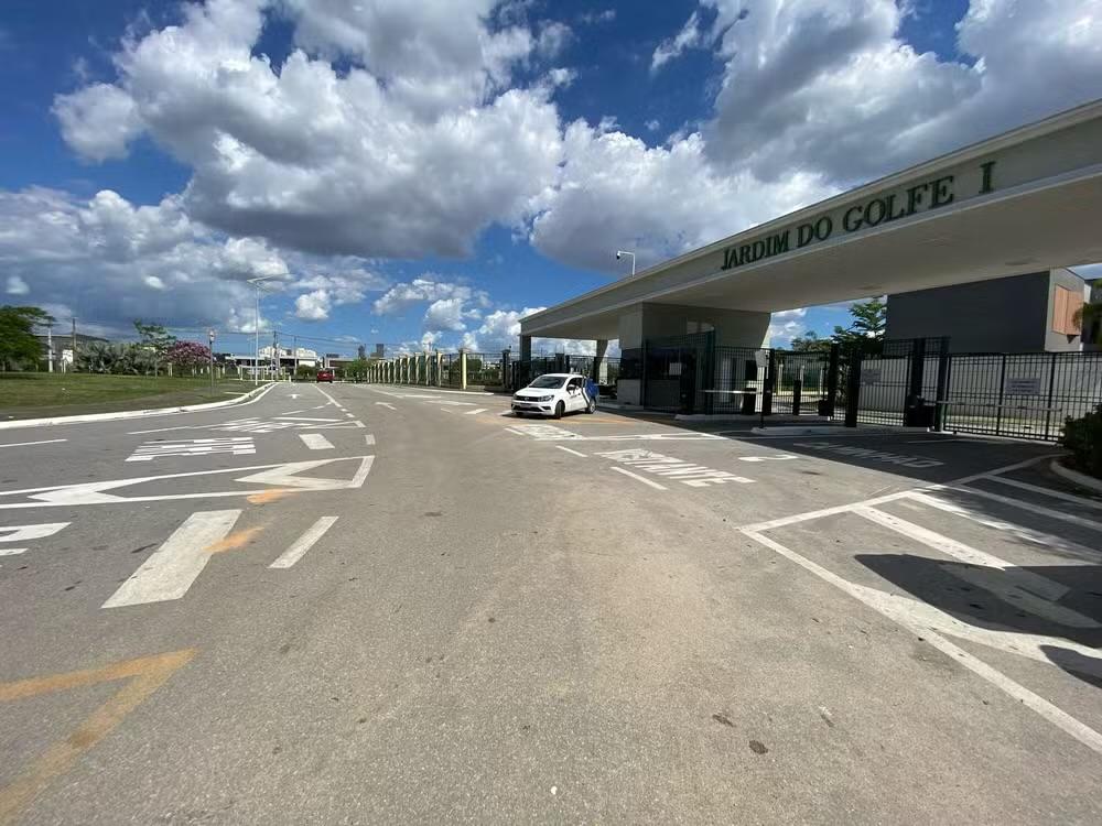 Polícia prende suspeito de assalto a condomínio de luxo em São José