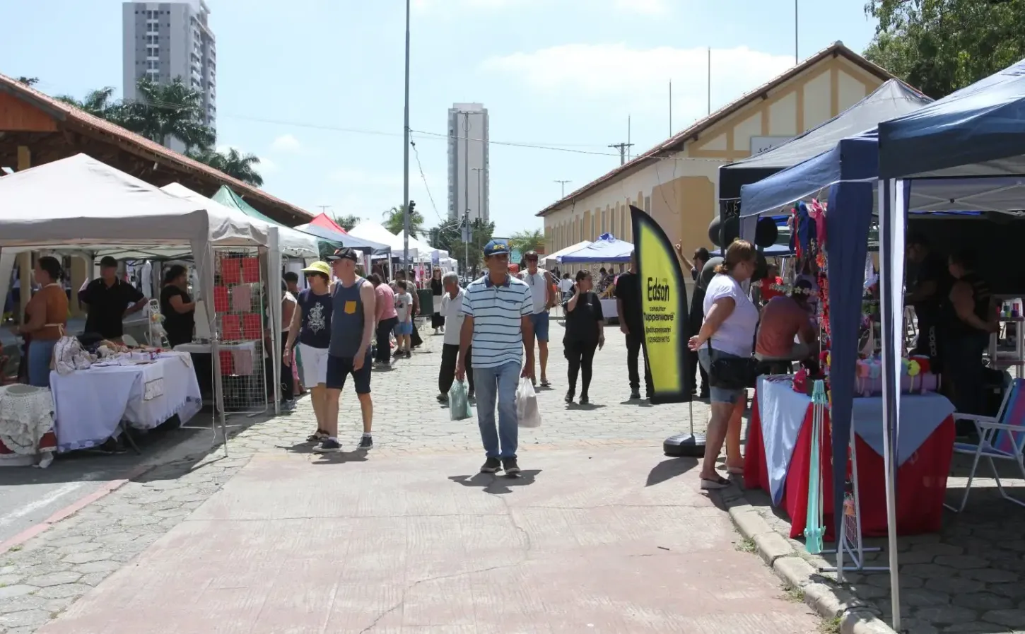 Feira dos Trilhos une lazer e gastronomia em Jacareí