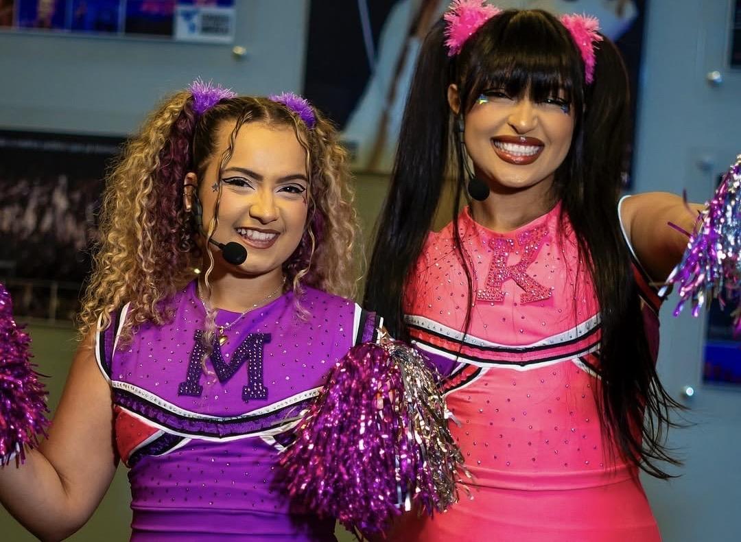 Fenômenos da Internet, Kysha e Mine, apresentam “Lance de Escola — O Musical” em São José