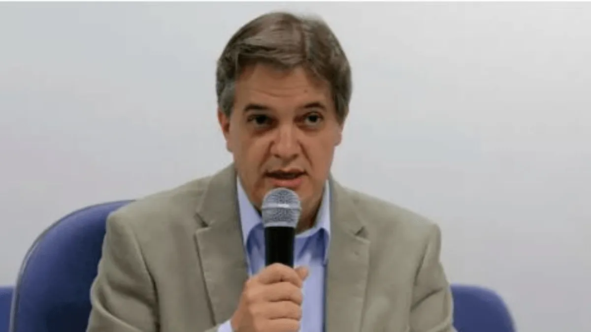 Justiça marca audiência do ‘Bolsa Esposa’ que investiga o ex-prefeito Carlinhos Almeida (PT)