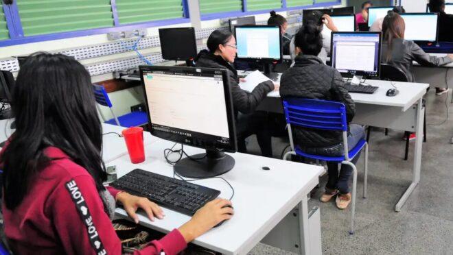 MEC proíbe EAD para cursos como Medicina e Direito