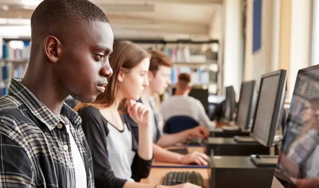Qualifica SP abre inscrições para mais de 1 mil vagas em cursos de tecnologia gratuitos no estado de SP