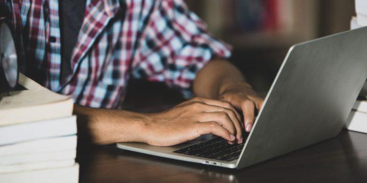 Veja quais são os Top 10 cursos para realizar no Brasil