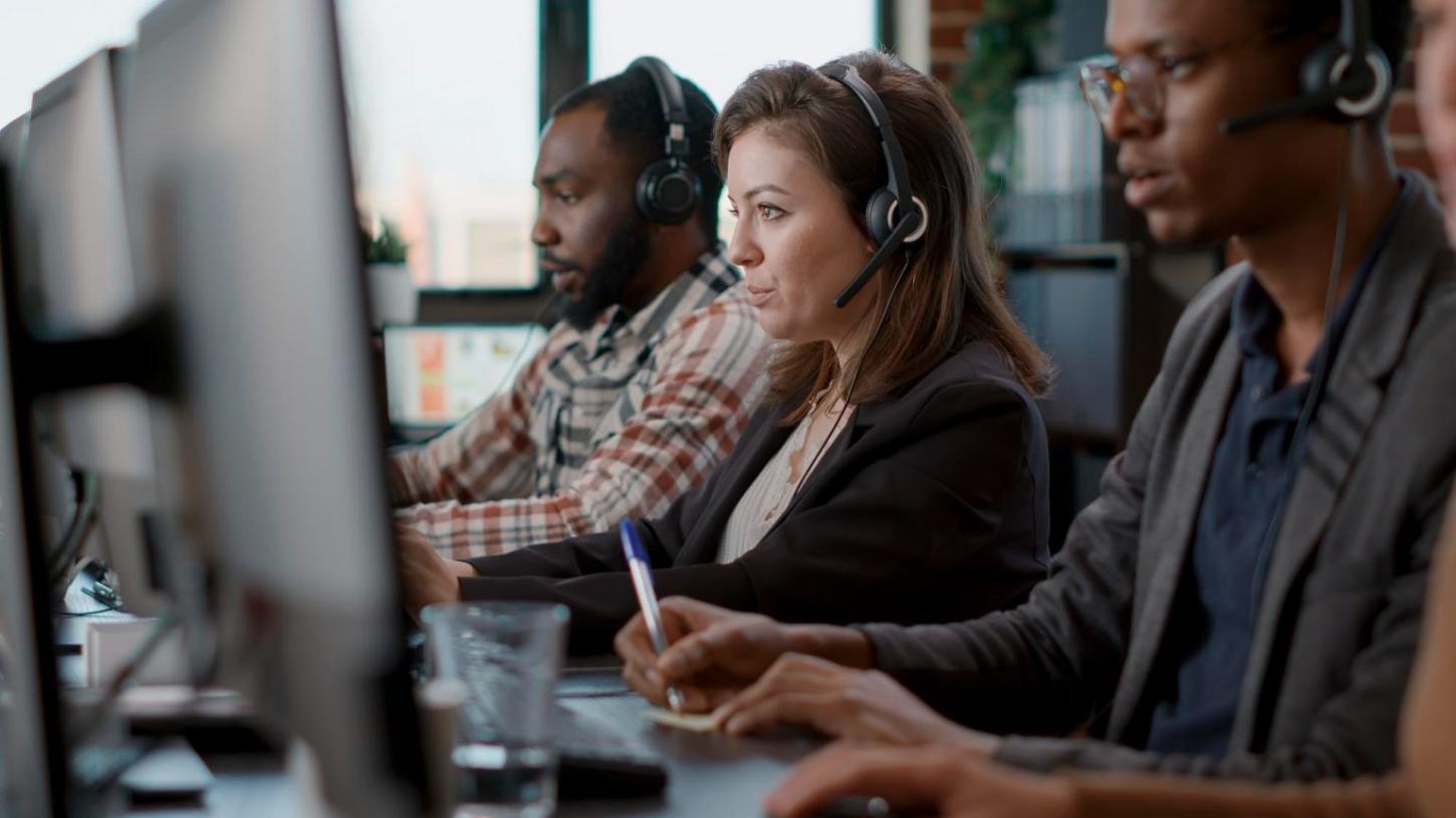 Online e gratuito: últimos dias para se inscrever no curso de telemarketing do Qualifica SP
